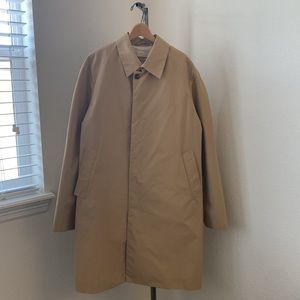 VictorVictoria Mens waterproof Italian sz 48 trench coat VGUC minimalist